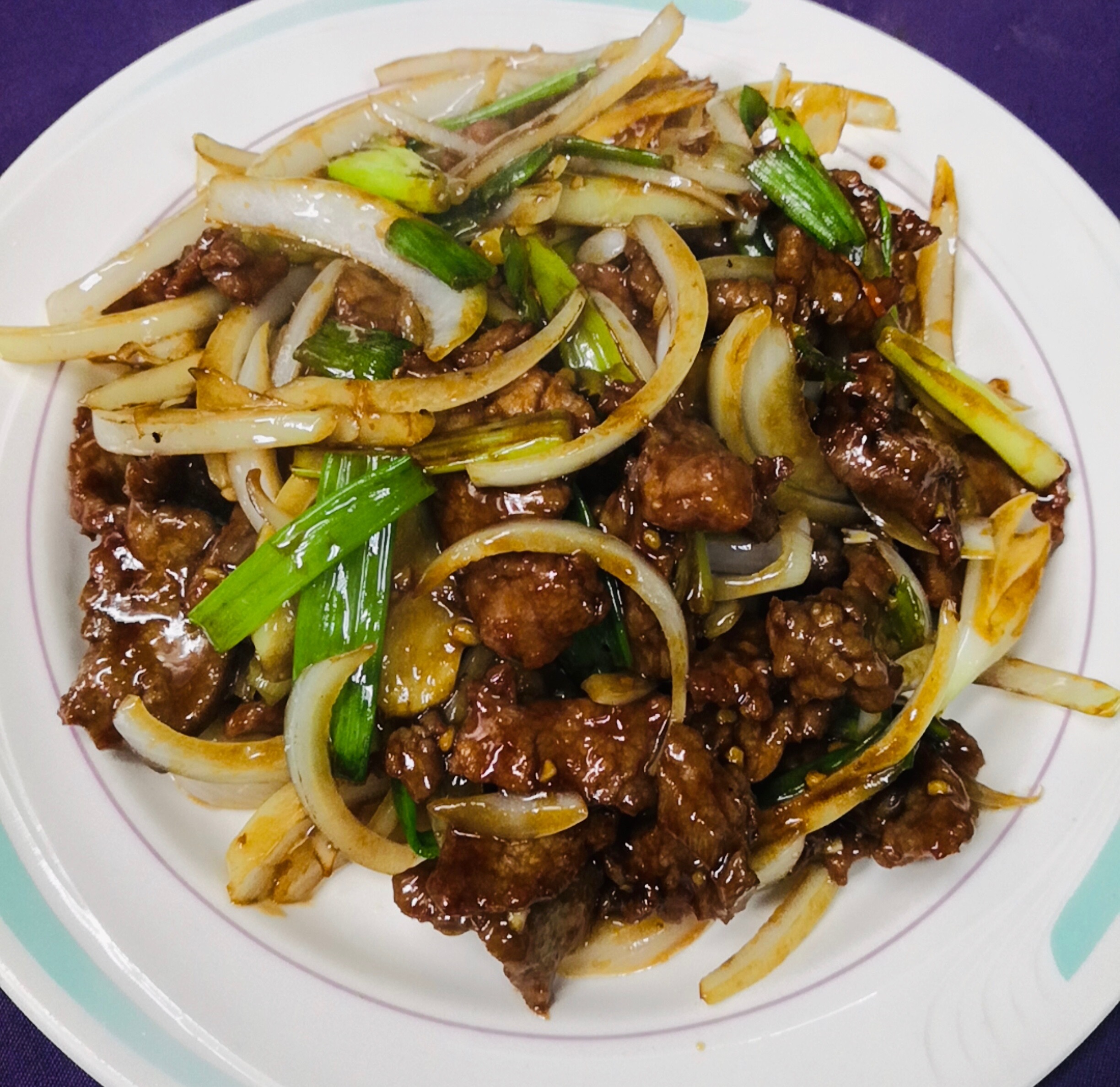 Wide Rice Noodles with Beef